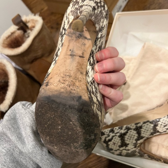 Snakeskin Peep Toe Heel - Picture 2 of 3